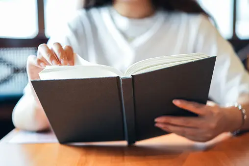 Unlocking the Power of Reading: Benefits and How to Find Good Books