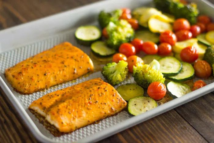 One-Pan Baked Salmon and Veggies